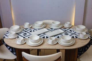32 Piece White Dinner Plates