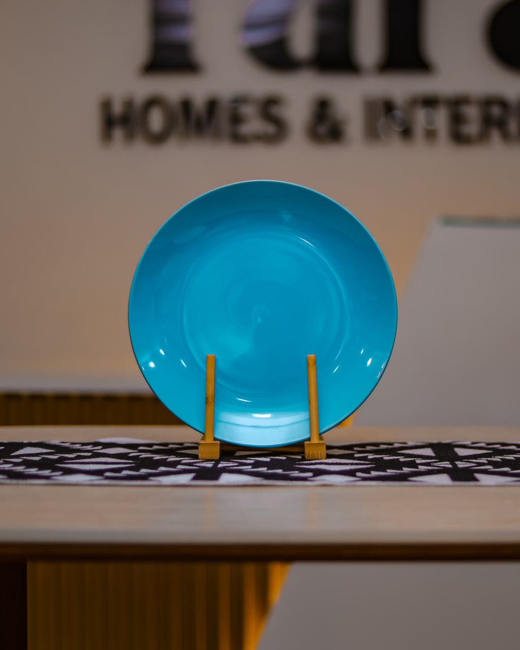 Single Plates – Elegant Everyday Dining Plates