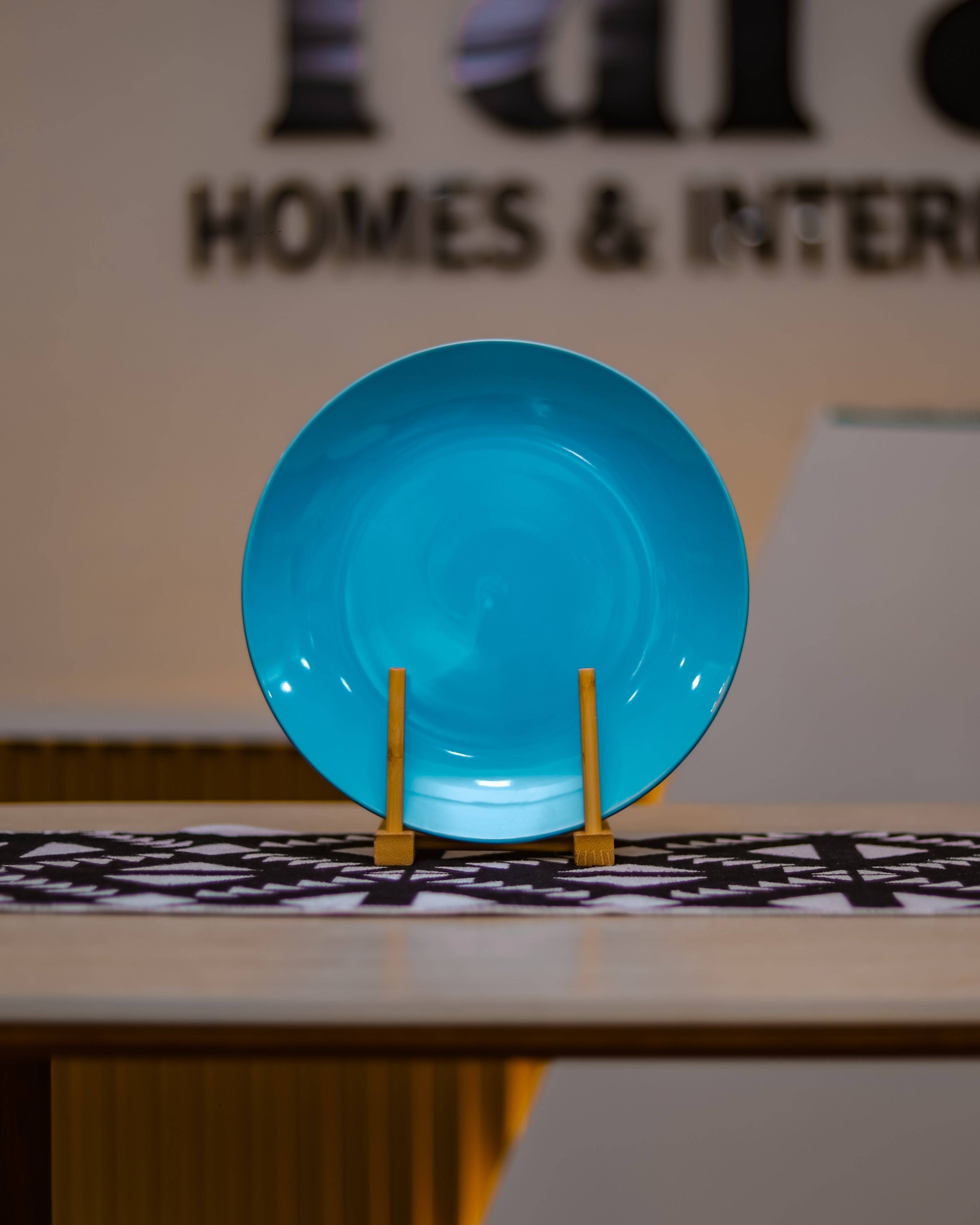Single Plates – Elegant Everyday Dining Plates