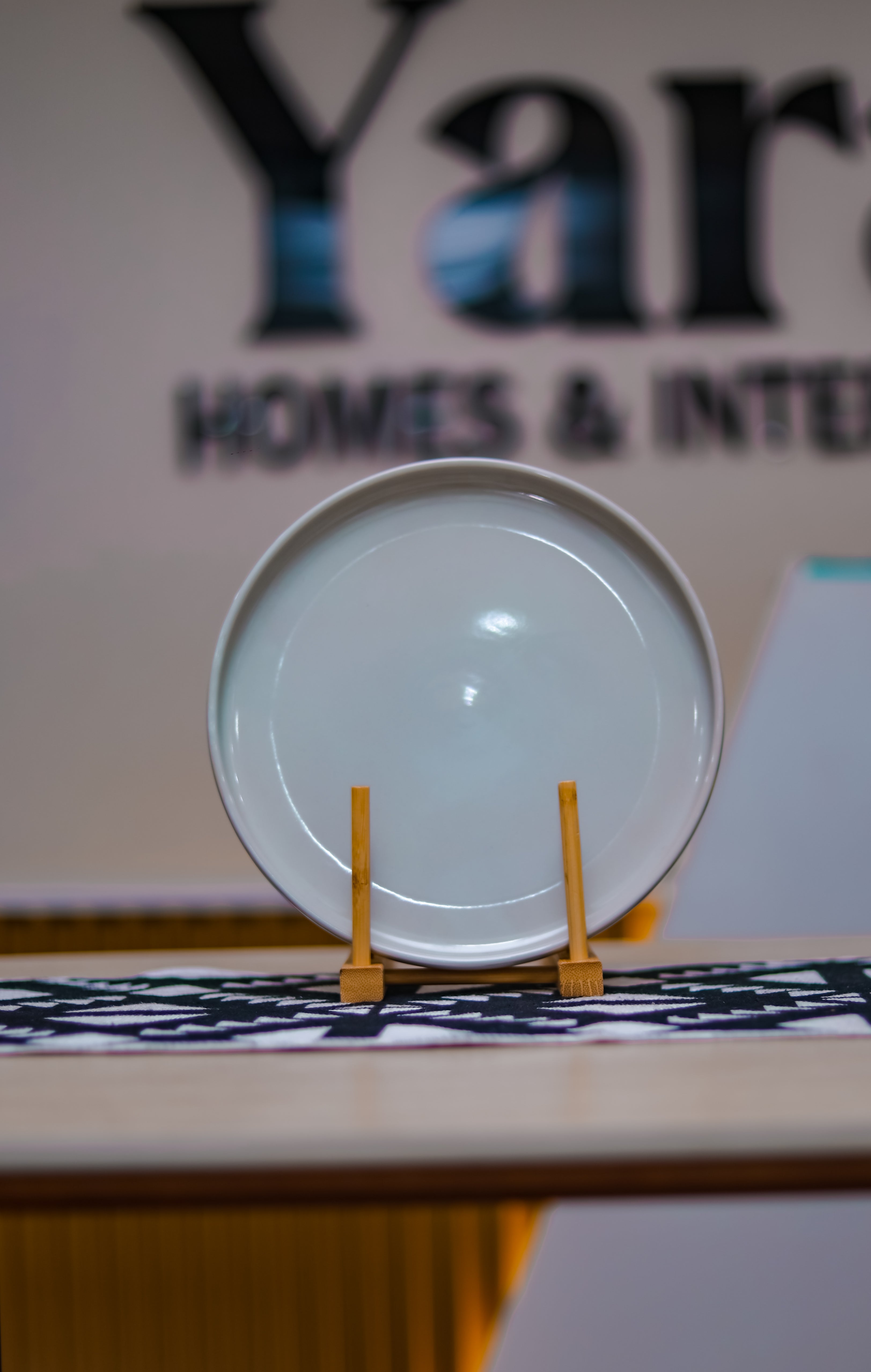 Single Plates – Elegant Everyday Dining Plates